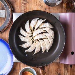 餃子のおいしい焼き方